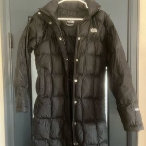 The North Face Women's Black Puffer Coat